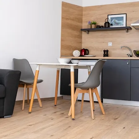 شقة Aparthotel Primorsko 4*