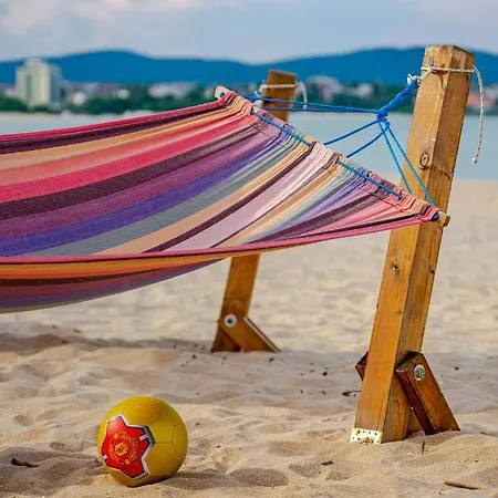 Aparthotel Primorsko شقة بريمورسكو