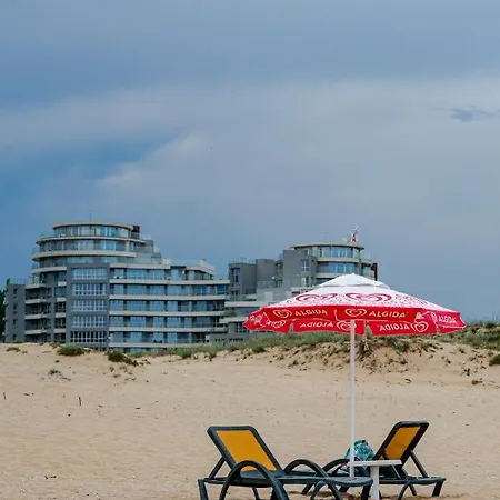 شقة Aparthotel Primorsko