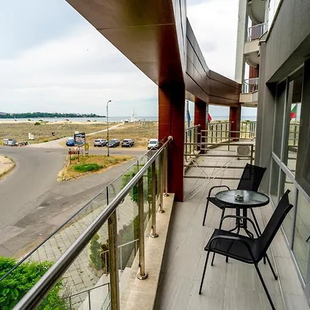 Aparthotel Primorsko بريمورسكو