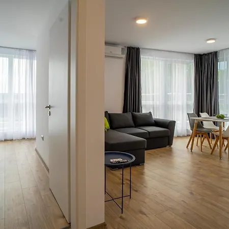 Aparthotel Primorsko Апартамент 2*