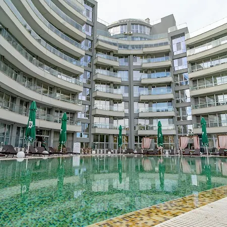Aparthotel Primorsko Апартамент