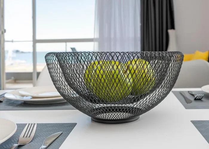 Aparthotel Primorsko Apartment 4*